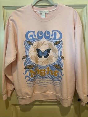 Good Night Pink Graphic Sweatshirt